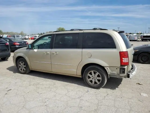 2010 CHRYSLER TOWN & COUNTRY TOURING  