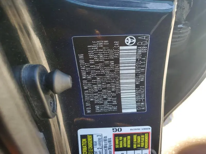 2018 TOYOTA COROLLA LE  