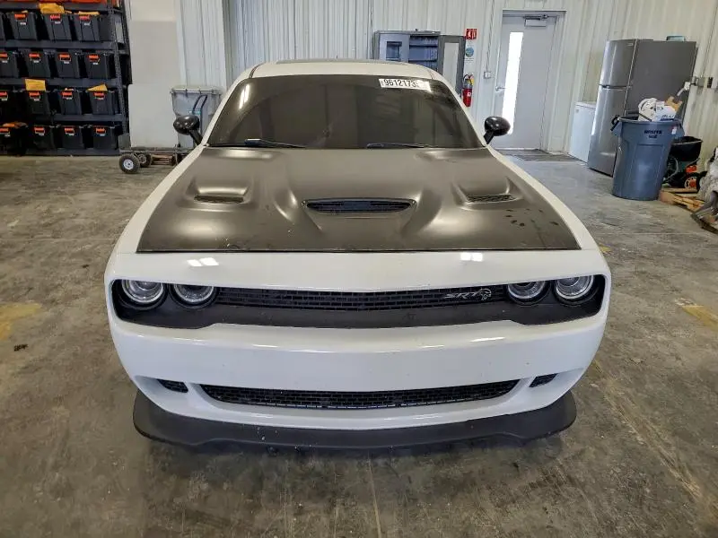 2016 DODGE CHALLENGER SRT HELLCAT  