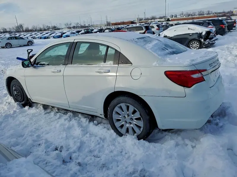 2012 CHRYSLER 200 LX  