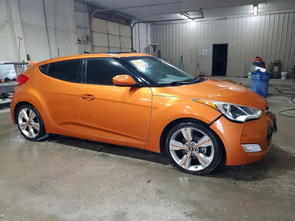 2016 HYUNDAI VELOSTER BASE  