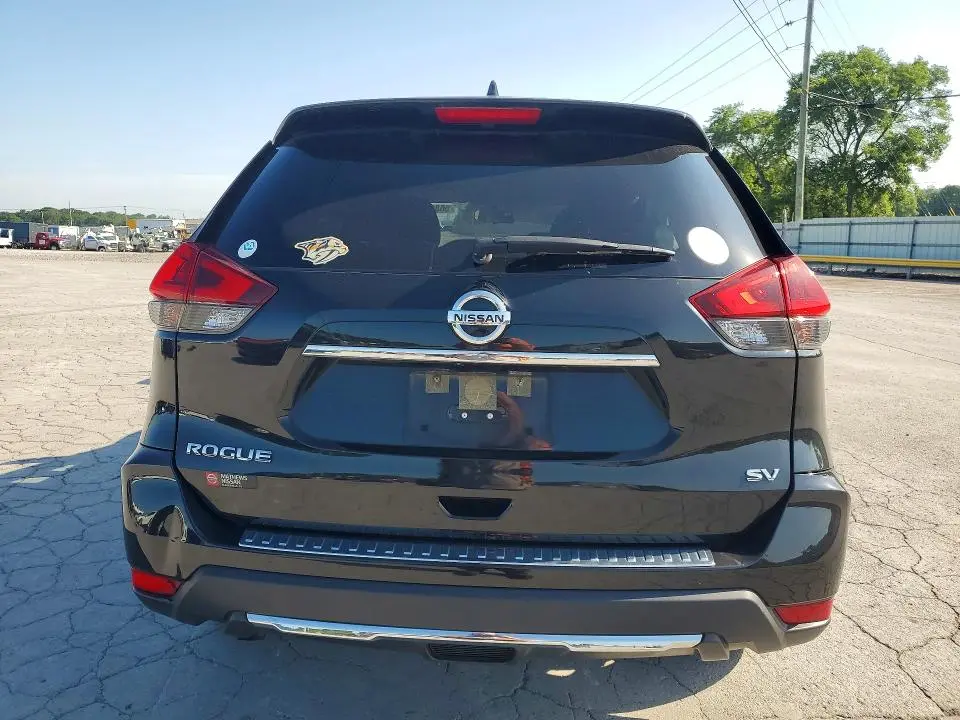 2018 NISSAN ROGUE SV  