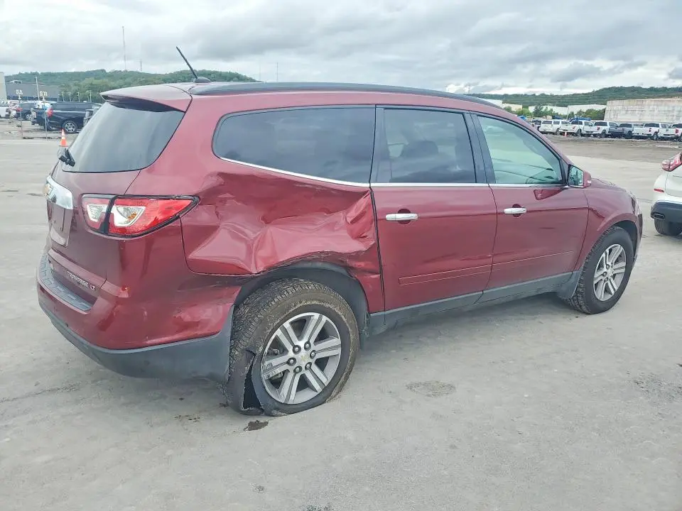 2015 CHEVROLET TRAVERSE LT  