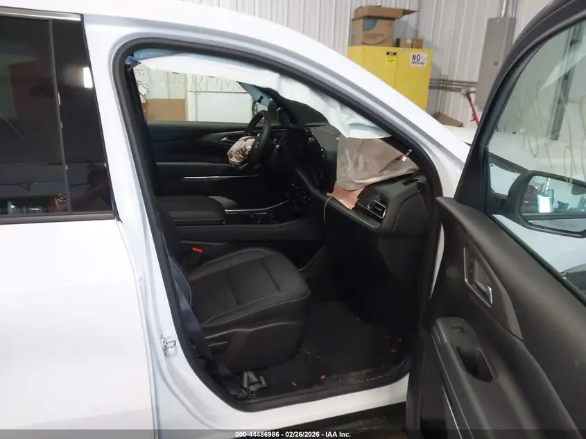 2026 CHEVROLET TRAVERSE AWD LT
