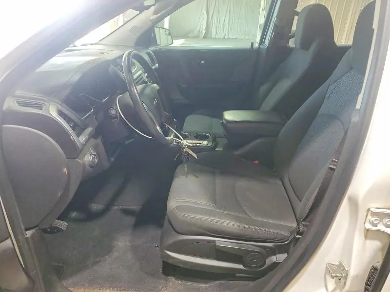 2013 GMC ACADIA SLE  