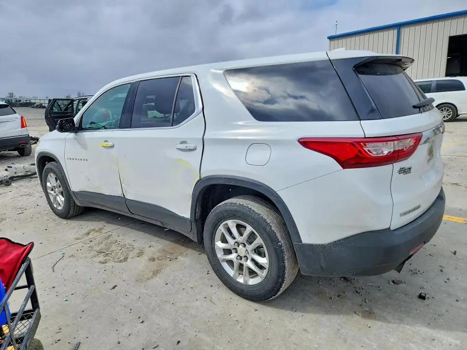 2021 CHEVROLET TRAVERSE LS  