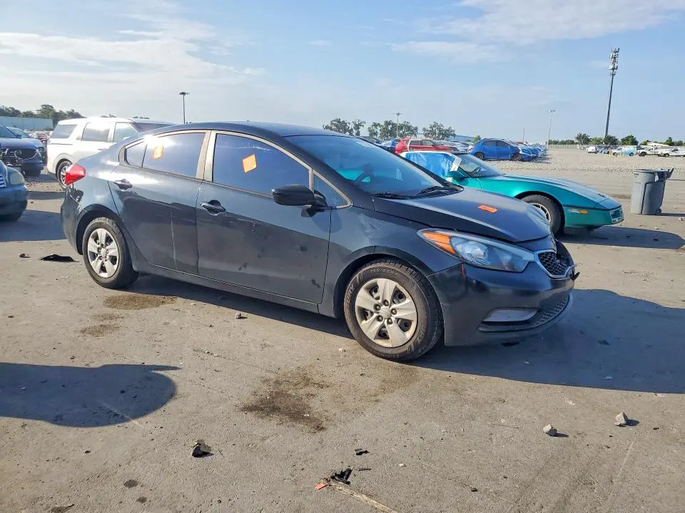 2015 KIA FORTE LX  