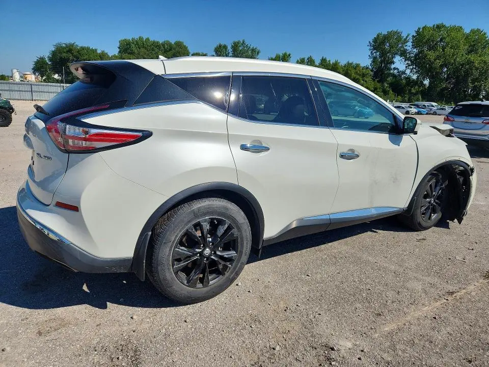 2015 NISSAN MURANO SL  