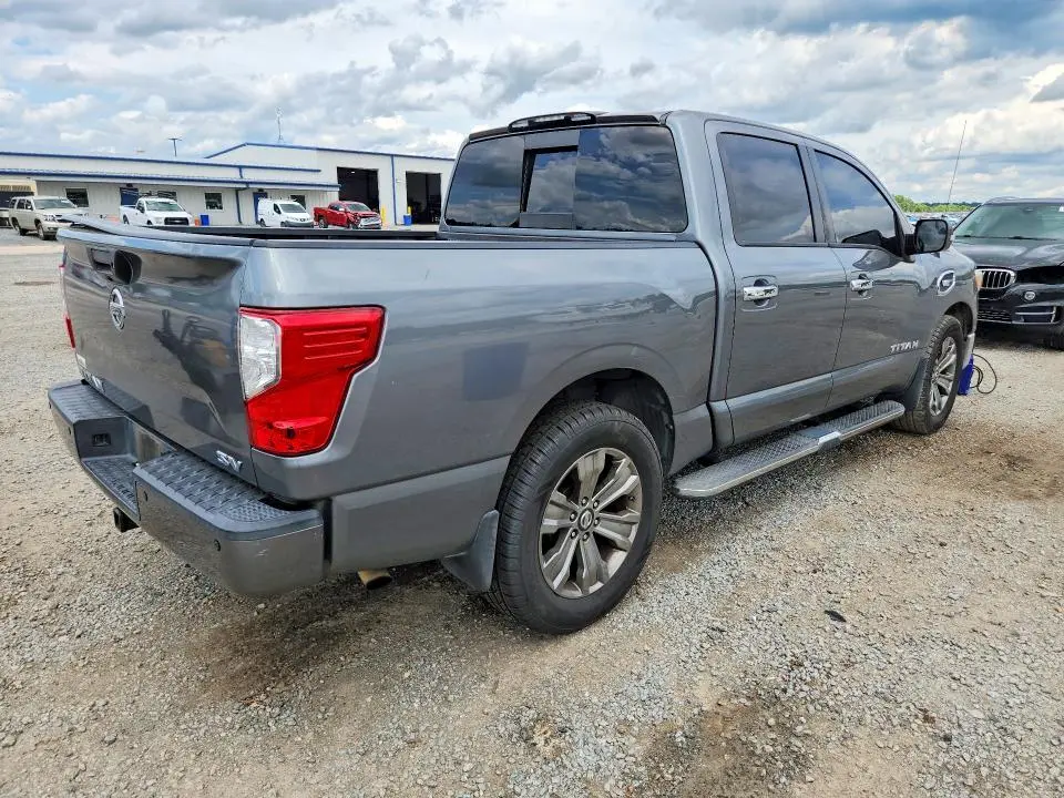 2017 NISSAN TITAN S  