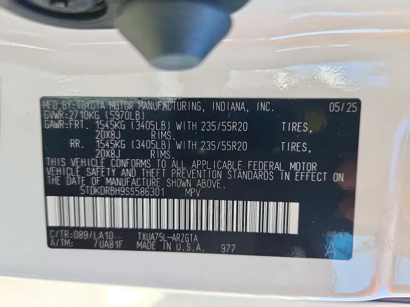 2025 TOYOTA HIGHLANDER PLATINUM  
