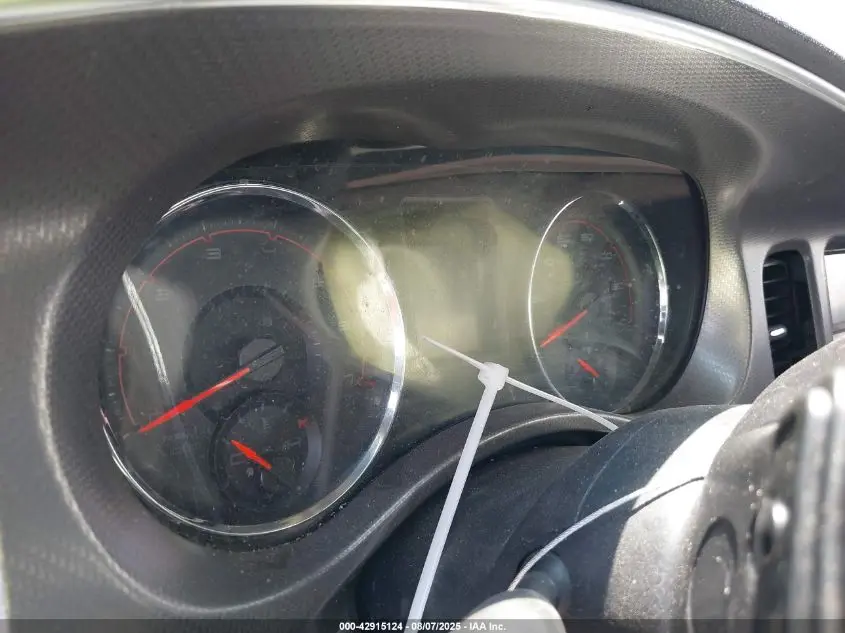 2013 DODGE CHARGER SE