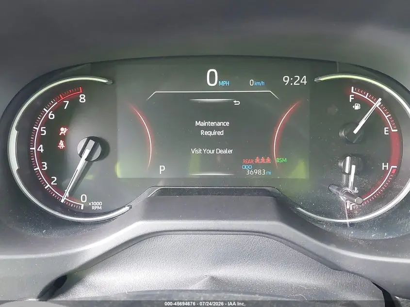 2024 TOYOTA RAV4 XLE