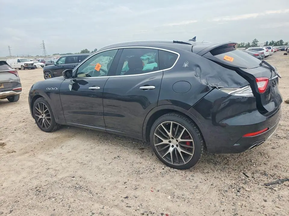 2017 MASERATI LEVANTE S LUXURY  