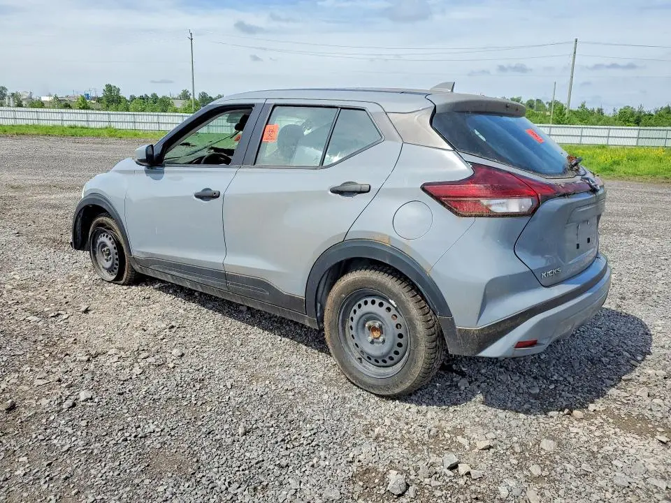 2023 NISSAN KICKS S  