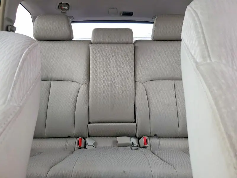 2012 SUBARU OUTBACK   