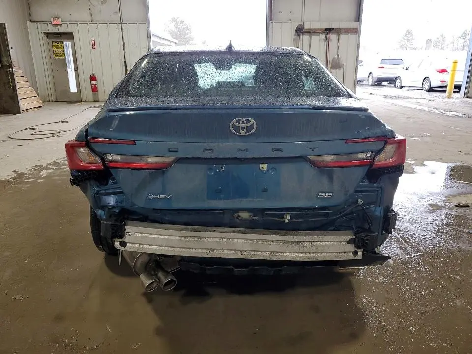 2025 TOYOTA CAMRY XSE  