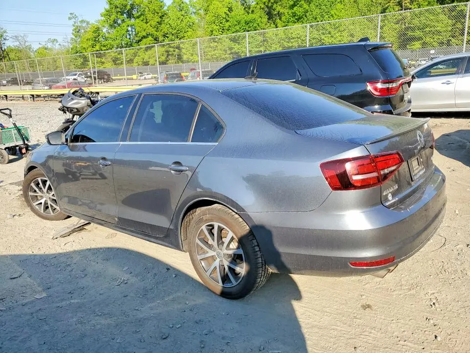 2017 VOLKSWAGEN JETTA SE  