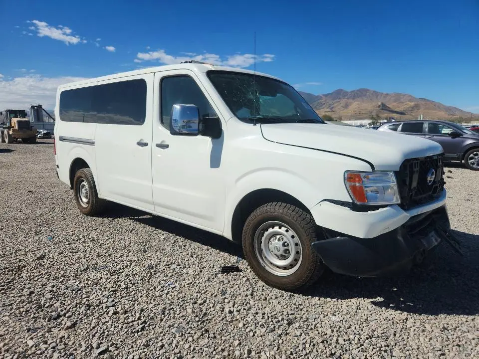 2014 NISSAN NV 3500 HD S  