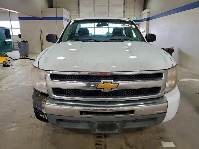 2011 CHEVROLET SILVERADO C1500  