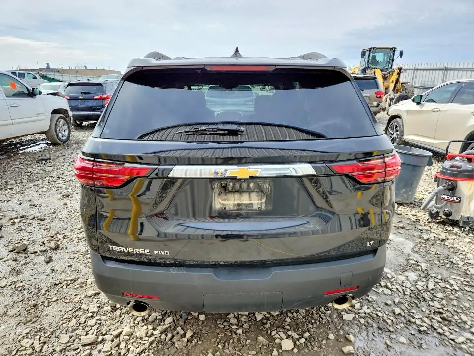 2023 CHEVROLET TRAVERSE LT  