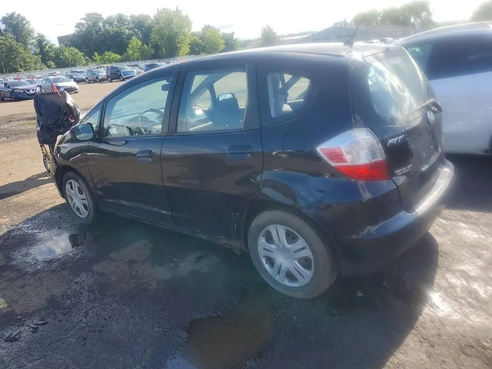 2011 HONDA FIT   