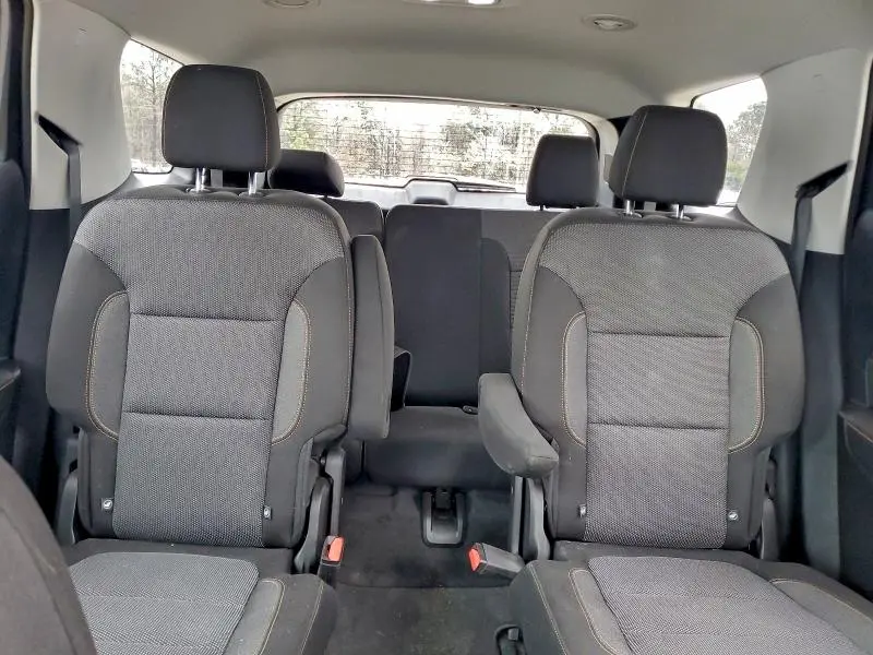 2020 CHEVROLET TRAVERSE LT  