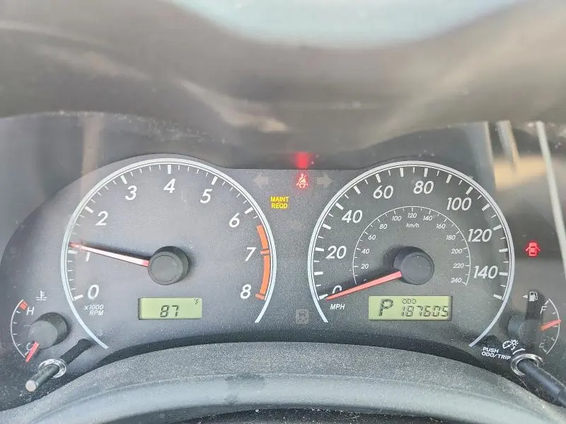 2011 TOYOTA COROLLA LE  