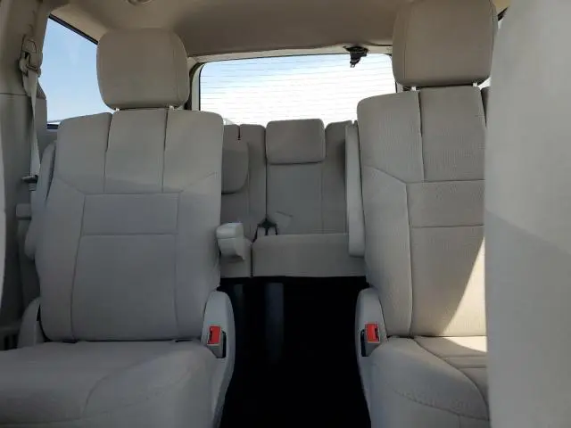 2011 DODGE GRAND CARAVAN EXPRESS  