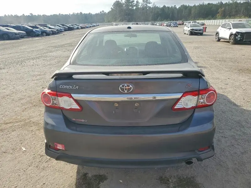 2013 TOYOTA COROLLA BASE  