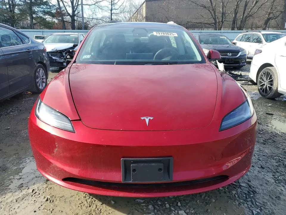 2025 TESLA MODEL 3   