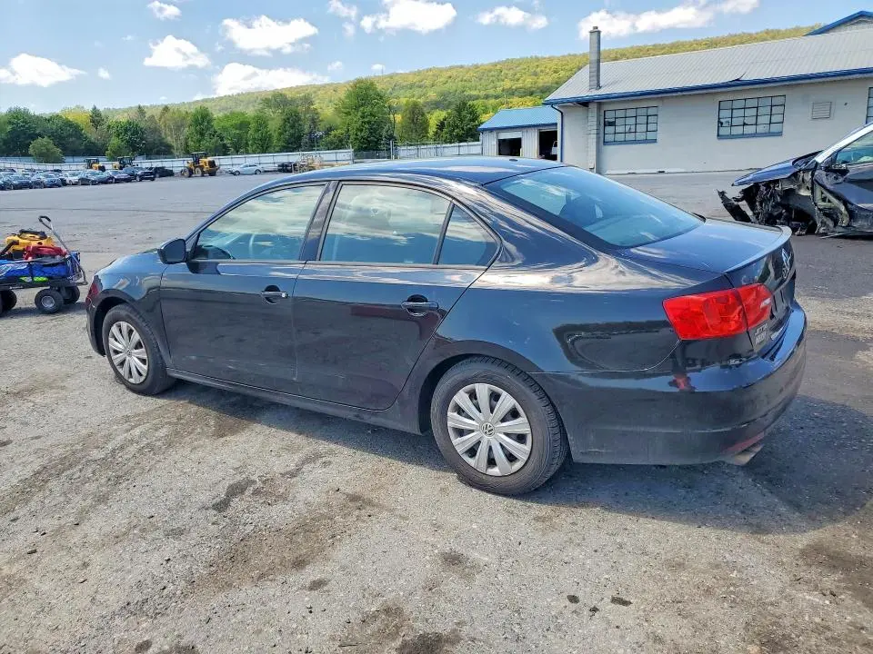 2014 VOLKSWAGEN JETTA BASE  