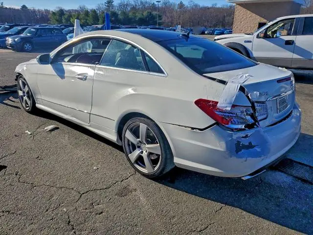 2010 MERCEDES-BENZ E 550  