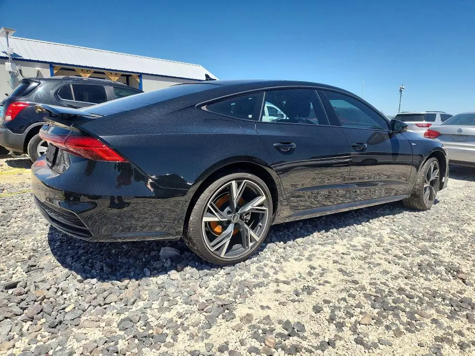 2025 AUDI A7 PRESTIGE S-LINE  