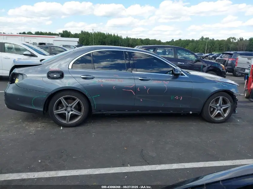 2017 MERCEDES-BENZ E 300  