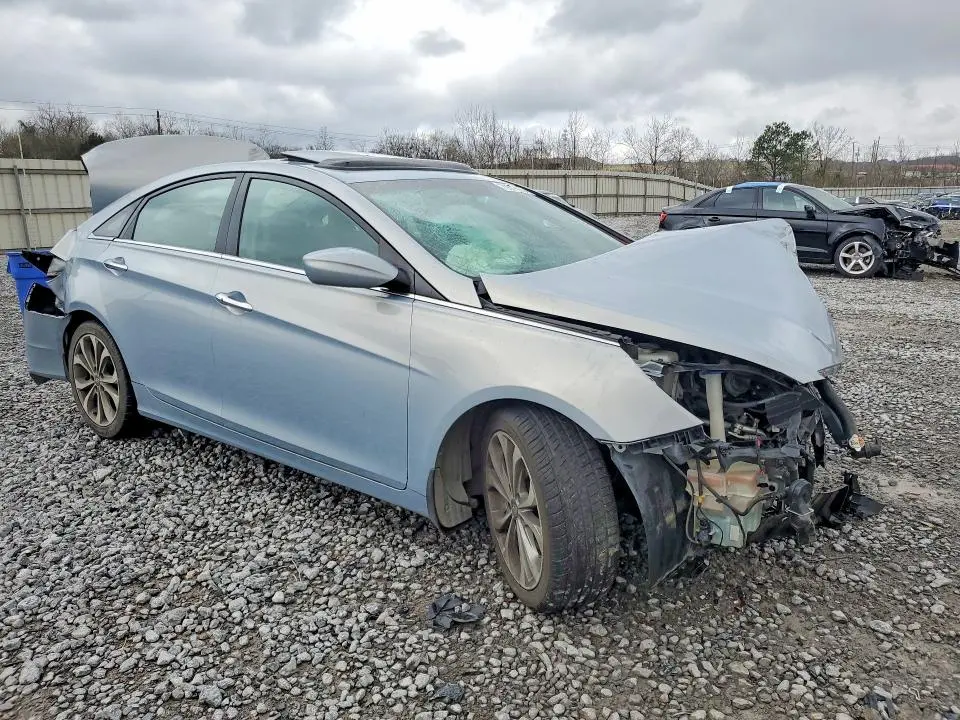2013 HYUNDAI SONATA SE  