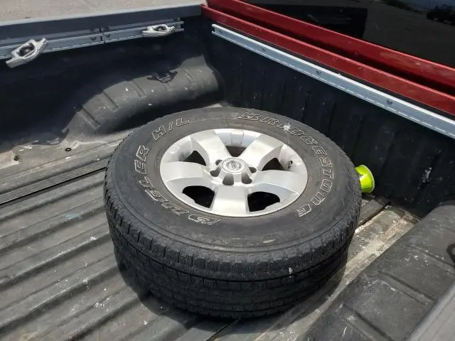 2012 NISSAN FRONTIER S  