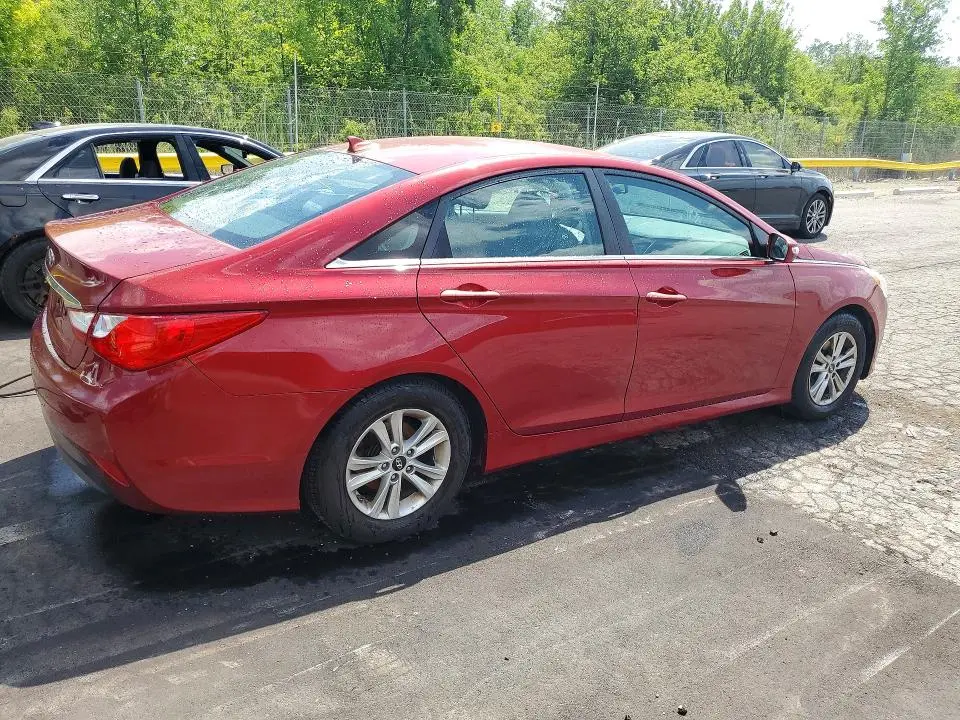 2014 HYUNDAI SONATA GLS  