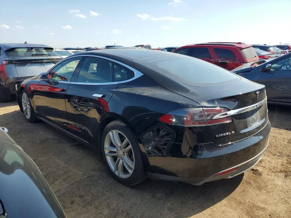 2015 TESLA MODEL S   