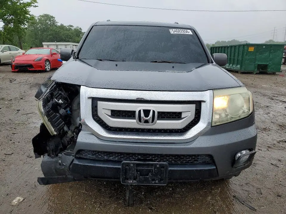 2011 HONDA PILOT TOURING  