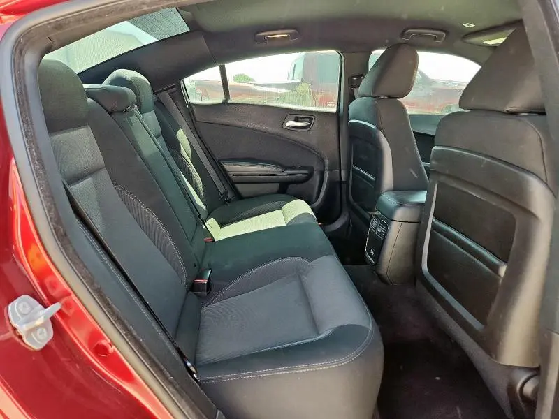 2018 DODGE CHARGER SXT  