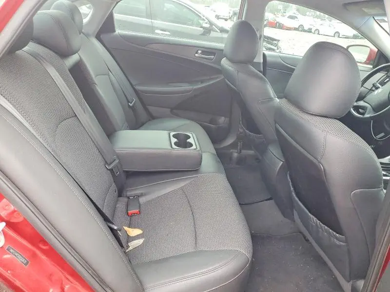 2013 HYUNDAI SONATA SE  