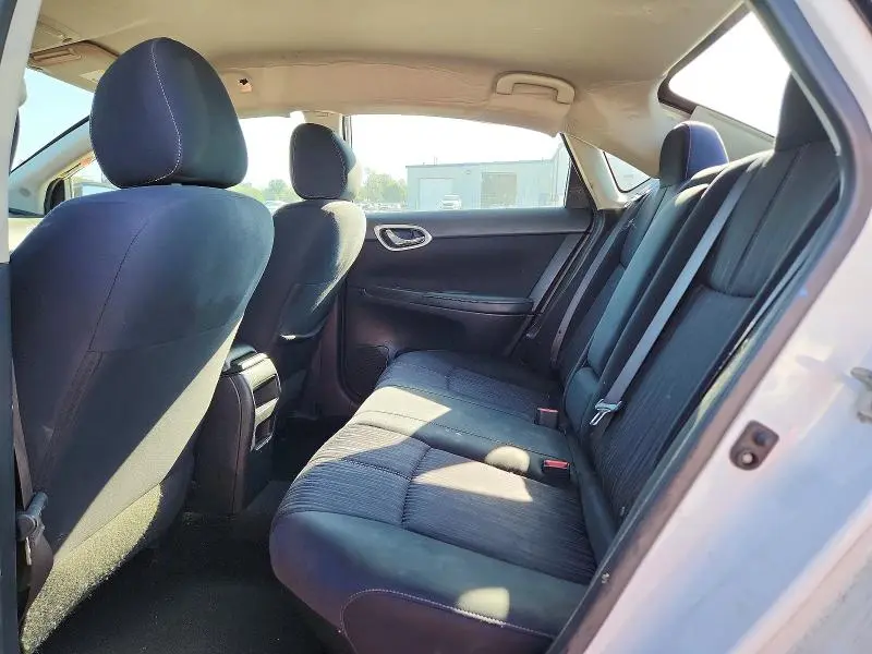 2017 NISSAN SENTRA SV  