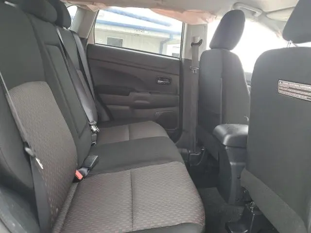 2017 MITSUBISHI OUTLANDER SPORT ES  