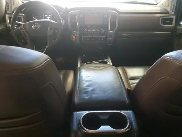 2017 NISSAN TITAN SV  