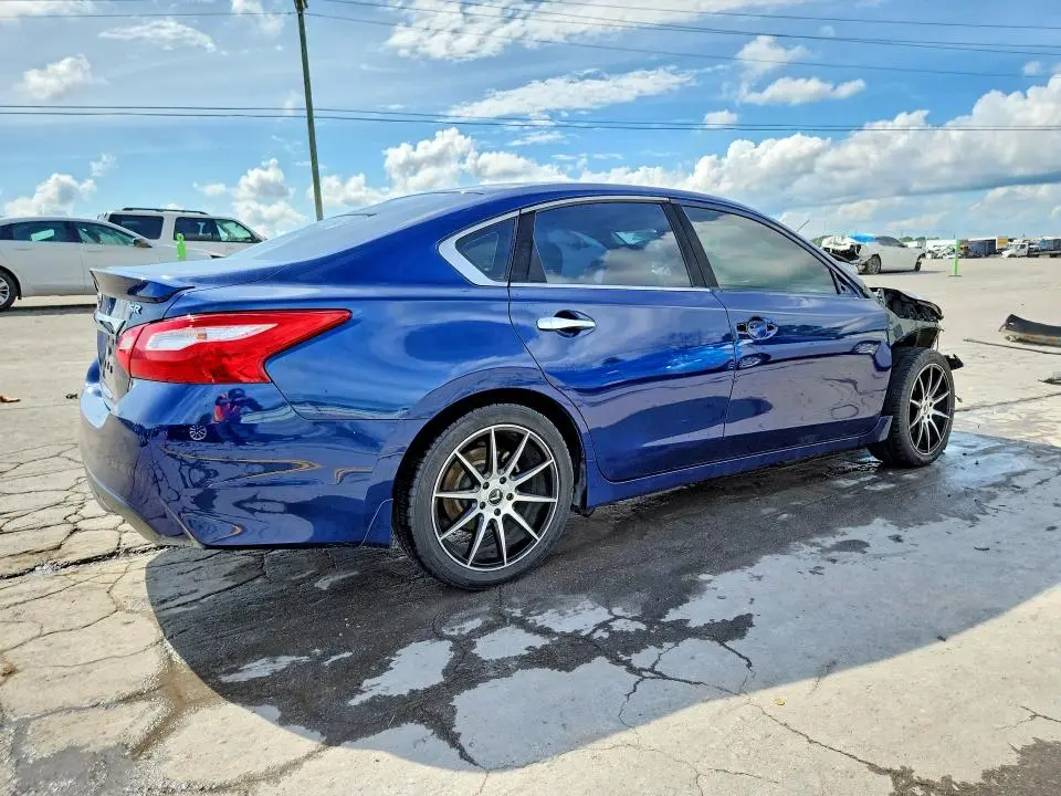 2016 NISSAN ALTIMA 2.5 SR  