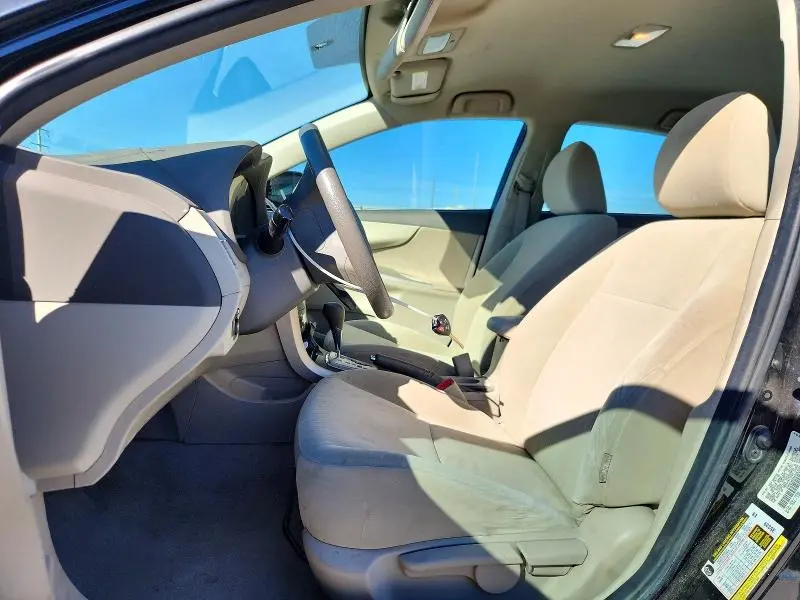 2010 TOYOTA COROLLA BASE  