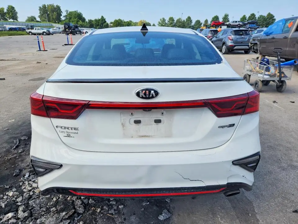 2020 KIA FORTE GT LINE  