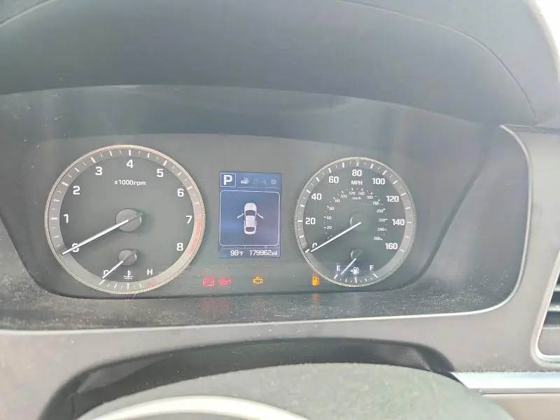 2017 HYUNDAI SONATA SE  