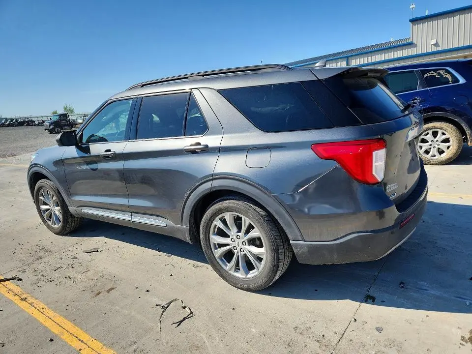 2020 FORD EXPLORER XLT  