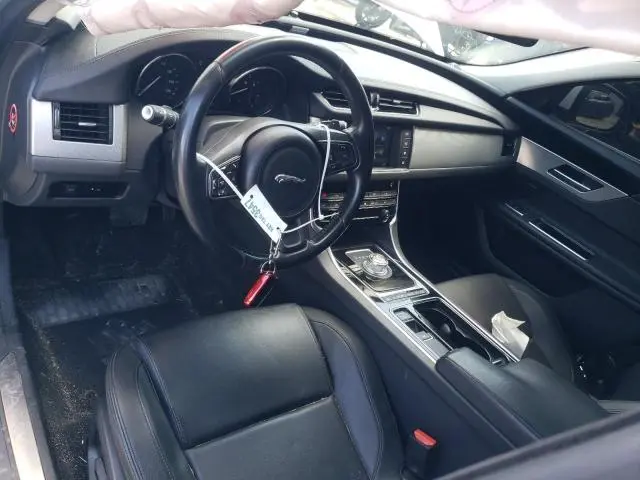 2016 JAGUAR XF PREMIUM  